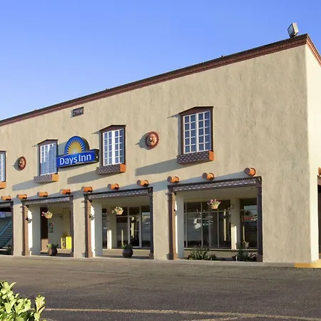 Days Inn By Wyndham Santa Fe New Mexico-2